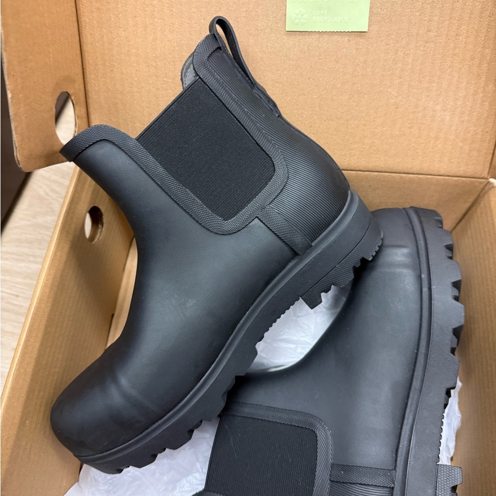 NIB Bogs Black Laurel Safety Comp Toe Boots